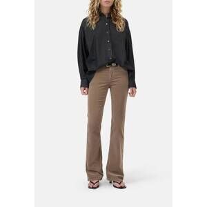 NEW CLOSED jovanna flared pants in clay beige
